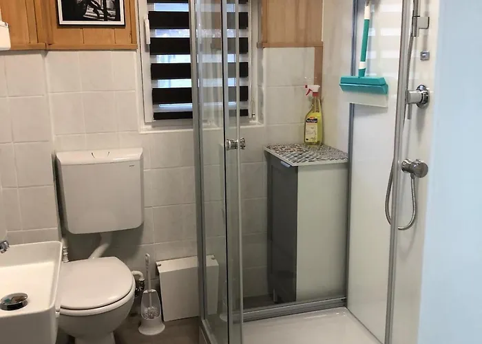 Gaestehaus Mit Garten * Blankenfelde-Mahlow