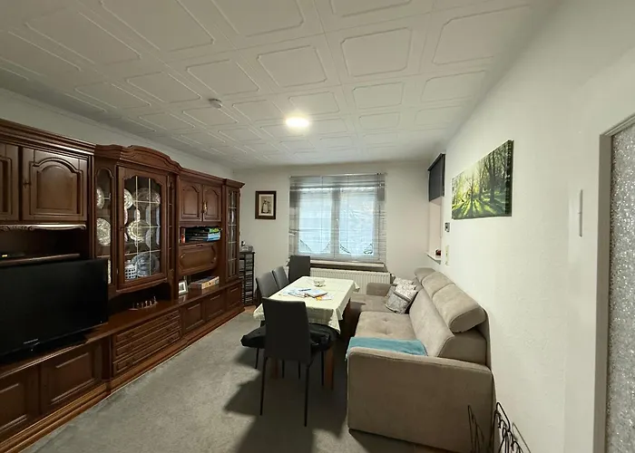 Gaestehaus Mit Garten * Blankenfelde-Mahlow