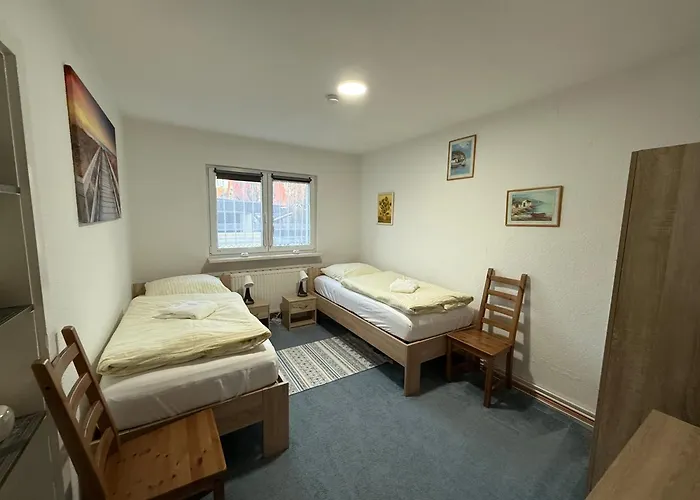 Gaestehaus Mit Garten *